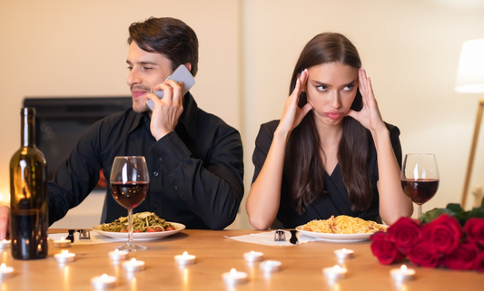 First date fail couple having dinner but not happy